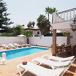 Paradise - Leones