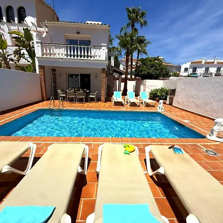 Paradise - Leones * Nerja