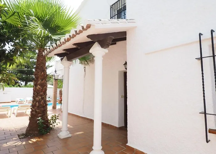 Paradise - Leones Villa *