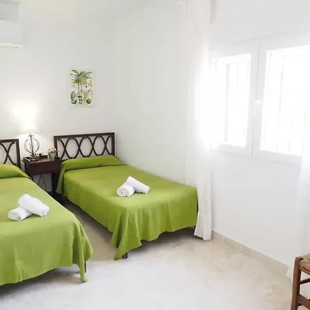 Paradise - Leones Villa