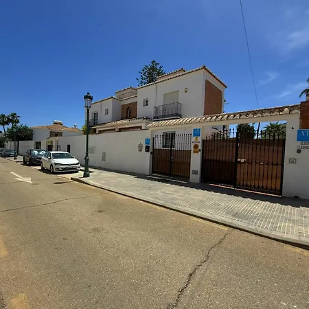Villa Paradise - Leones *