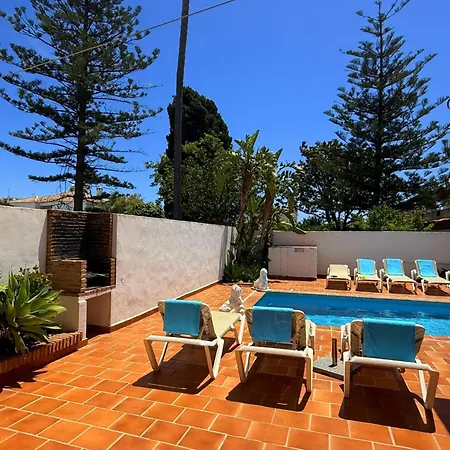 Paradise - Leones Villa Nerja